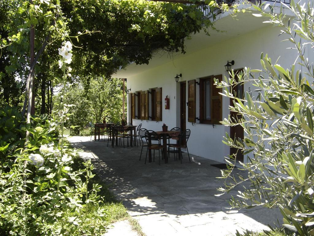 Petrouda'S Apartments Samothraki Ngoại thất bức ảnh