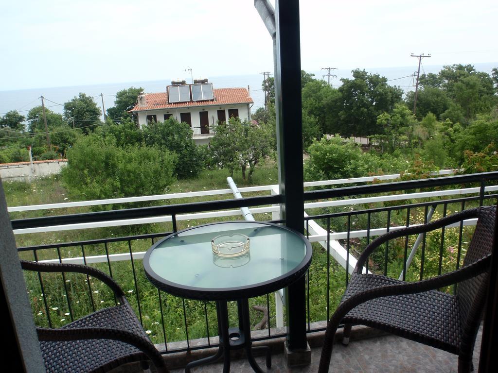 Petrouda'S Apartments Samothraki Ngoại thất bức ảnh